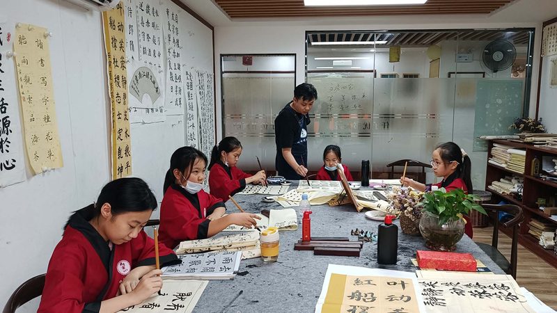 研究生培训机构如何选择？优缺点对比解析