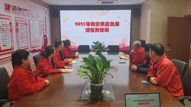 团体报名心理咨询师培训，价格背后的考量因素**