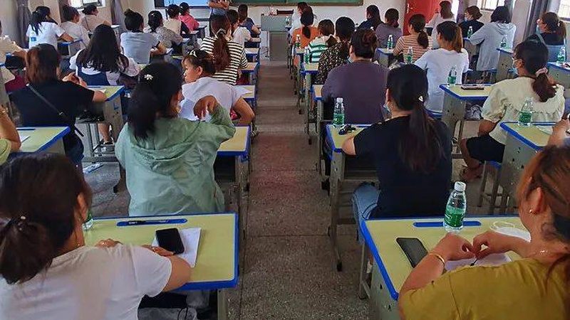 成人教育教学质量如何对比？揭秘关键指标